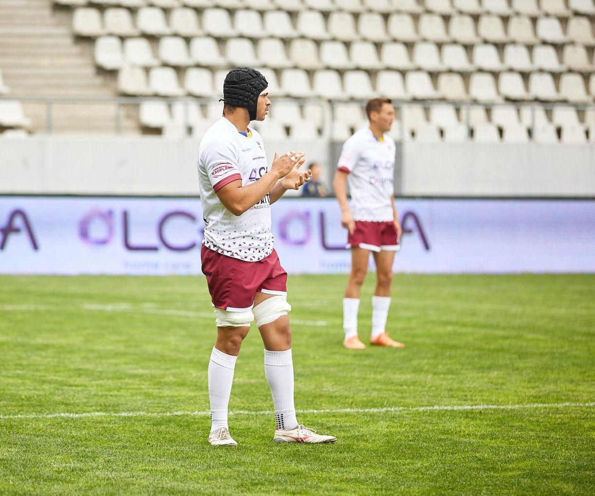 joseph-agbo-e-gata-de-meciurile-de-rugby-in-7-foto-facebook-rugby-rapid.jpg