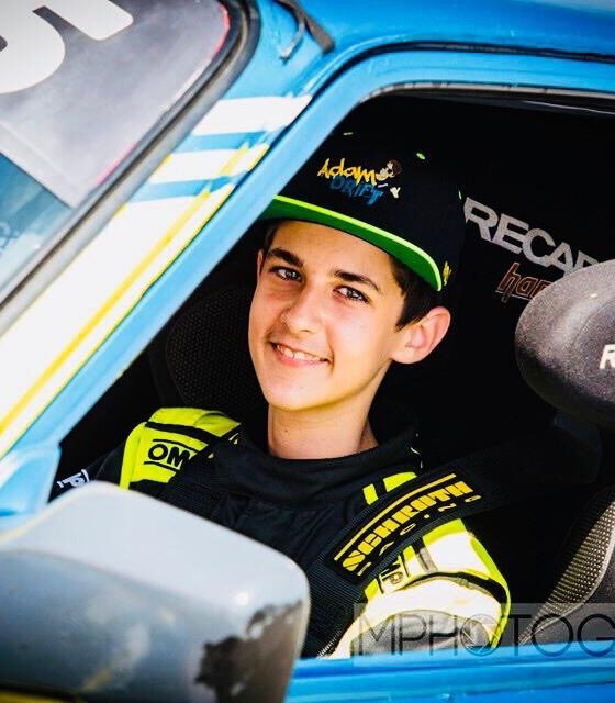 Claudiu în mașina de concurs