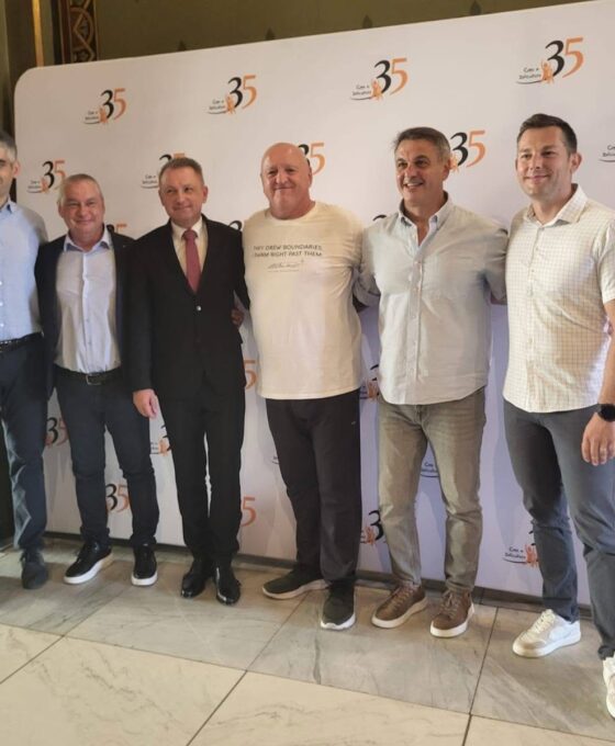 Mihai și cei 5 sportivi care i-au fost alături în această aventură