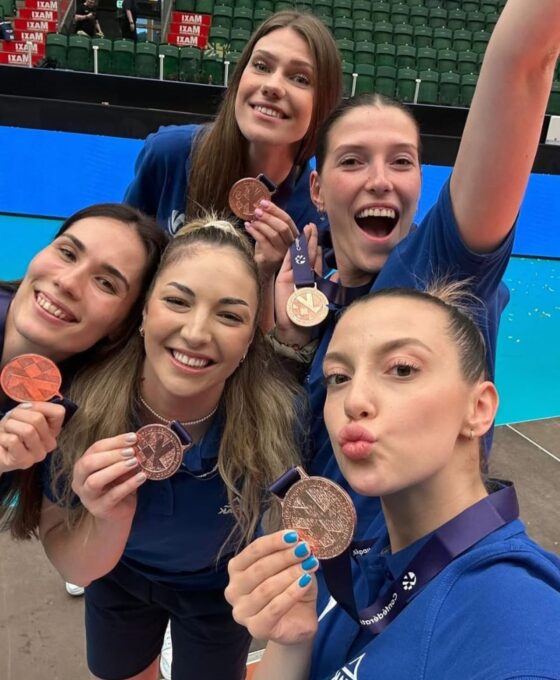 Selfie cu medaliile de bronz - FOTO INSTAGRAM