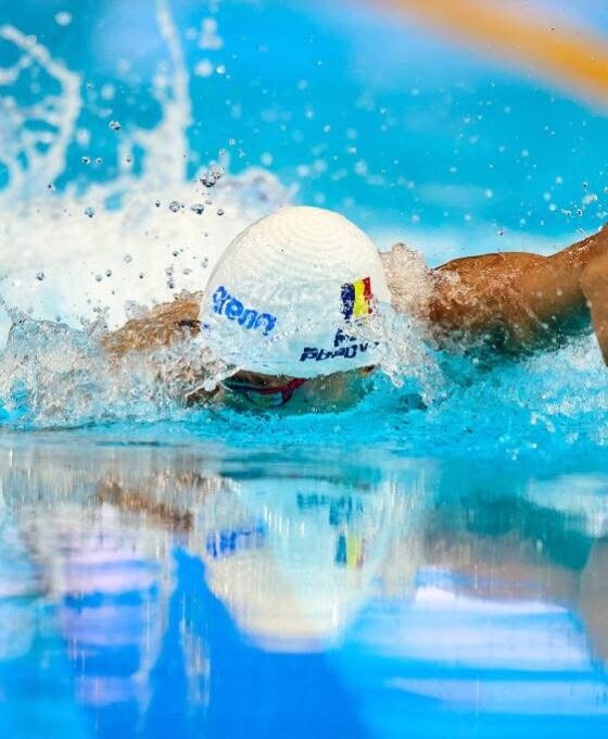david popovici.J in apă