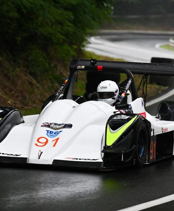 Acesta este monopostul pilotat de Julian Răduță la viteză în coastă