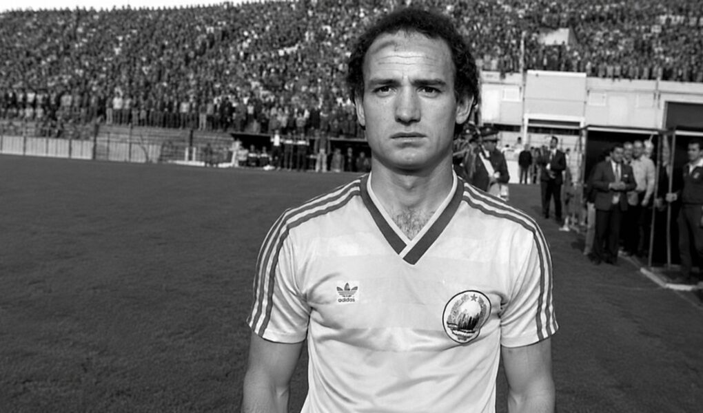 Nicolae Ungureanu, unul dintre cei mai mari fundași stânga din istoria fotbalului românesc, a încetat din viață la 69 de ani.